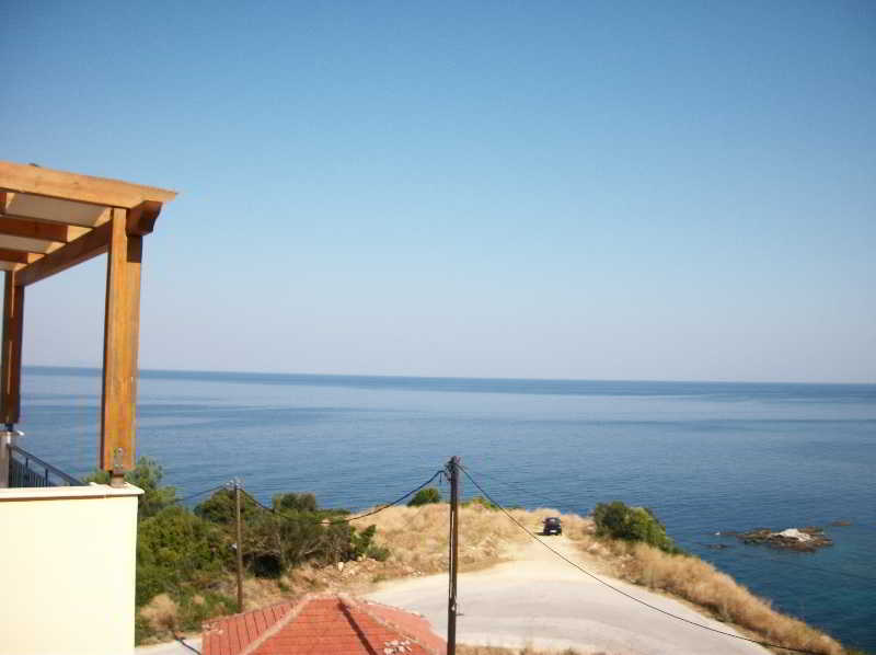 Dioni Studios & Apartments Poros  Exterior photo